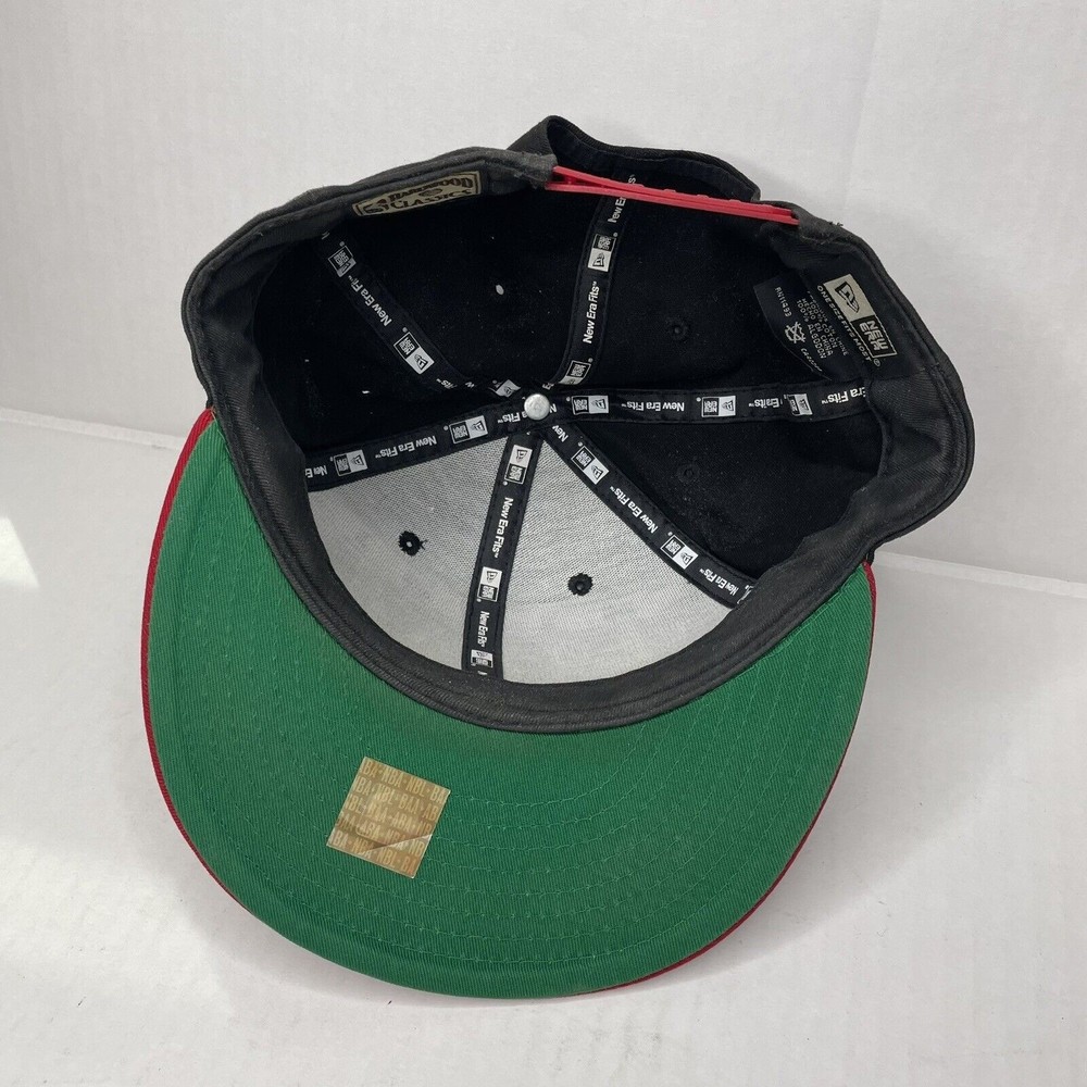 Miami Heat - Hardwood Classics - New Era 9Fifty - Snapback Hat - Black & Red - Picture 5 of 8